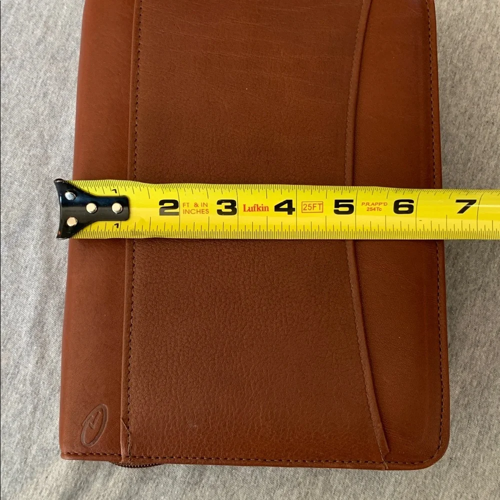 Leather At-A-Glance Organizer